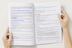 Visuel livre blanc : l'AI ACT décodé par l'intelligence humaine
